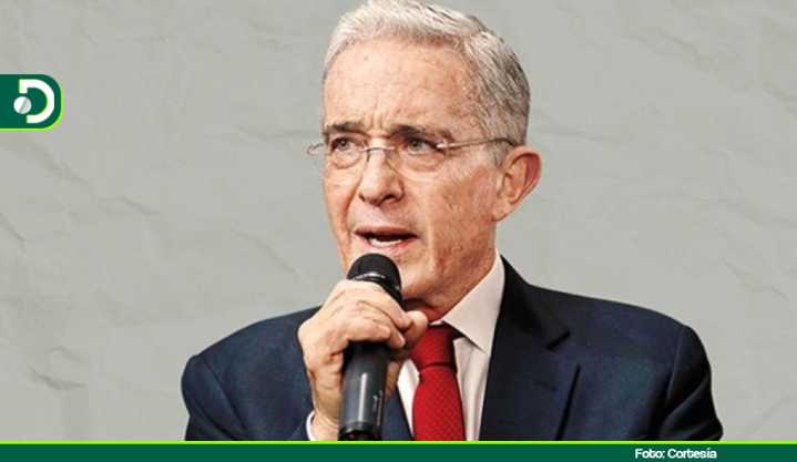  Tribunal Superior de Bogotá absuelve a Álvaro Uribe de todos los cargos y revoca condena de 12 años de cárcel