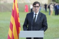 Illa aprovecha el congreso de los socialistas europeo para ensalzar la amnistía con la decisión del TJUE pendiente: "La convivencia ha mejorado en Cataluña"