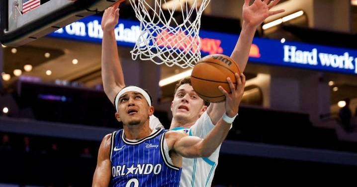 Magic snap 4-game skid with a win over Hornets