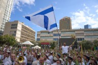 Euforia, cautela y elogios a Trump: así vive Israel el alto el fuego y la cuenta regresiva por los rehenes