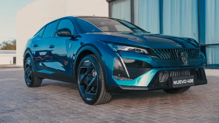 Grupo Nation lanza el nuevo Peugeot 408 con experiencias de manejo