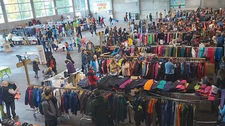 Sallent de Gállego abre las puertas de la Feria del Stock más esperada del Pirineo Aragonés