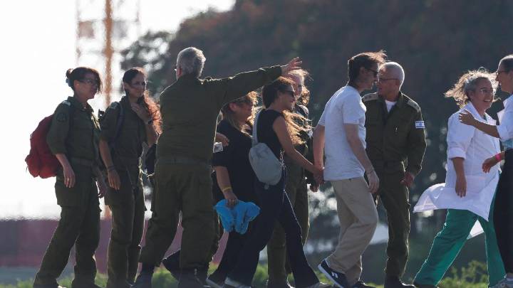Editorial. Prisoner release by Hamas, a tentative step towards peace