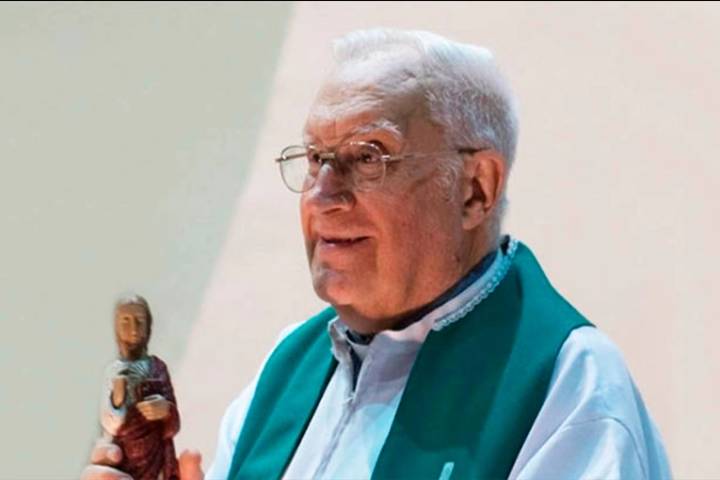 Falleció el sacerdote Agustín Kaul, creador de la escuela Santa Teresita y referente pastoral