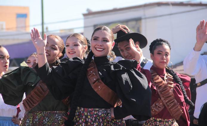 Desfile revolucionario será en la Insurgentes; alistan concurso