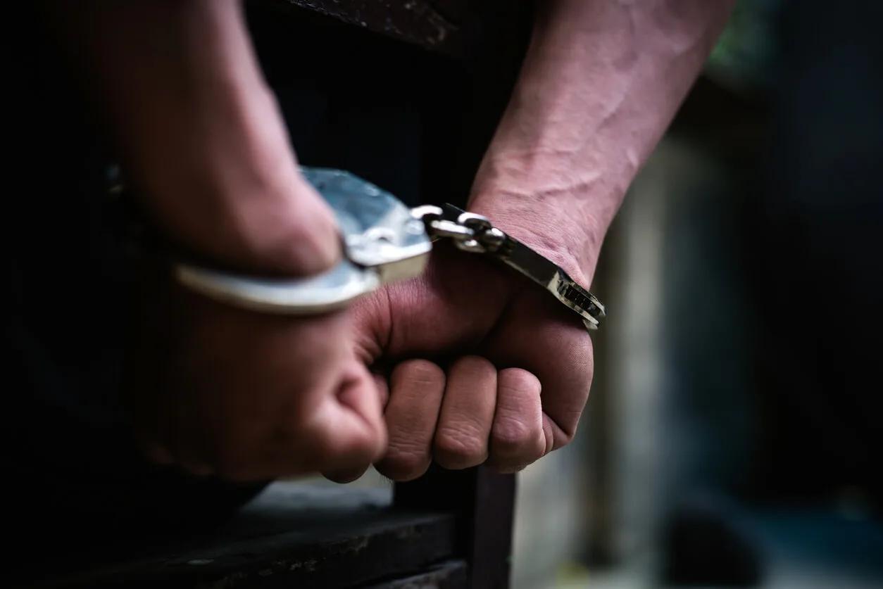 Two drug peddlers held in Shopian, Budgam