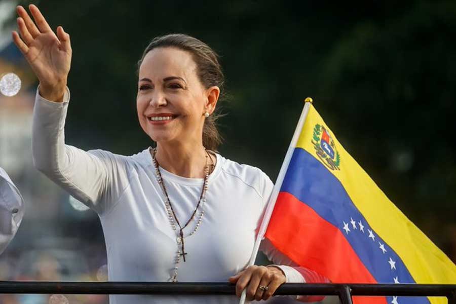 Machado dice que el Nobel de la Paz es un logro y un reconocimiento para toda Venezuela