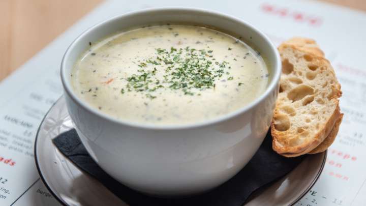 The 2 Canned Soups You Need For An Easy, Creamy Weeknight Dinner