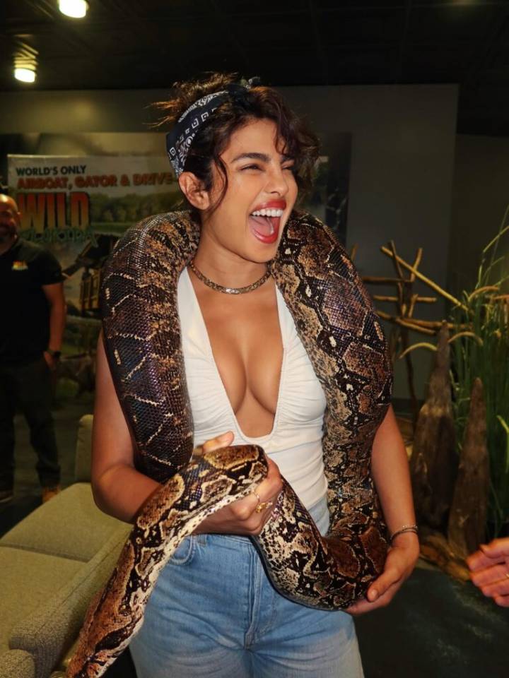 SSMB 29 Heroine’s Wild Look With Real Python Snake
