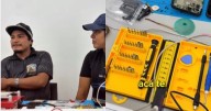 Pareja salteña apuesta al futuro reparando celulares en la fábrica municipal