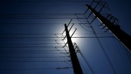 Power outage tracker: Rain moving through North Texas