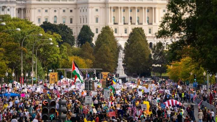 "No Kings" moviliza a miles de personas en EU y Europa contra Trump