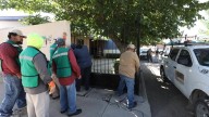 Retiran portones de las banquetas en Gómez Morín