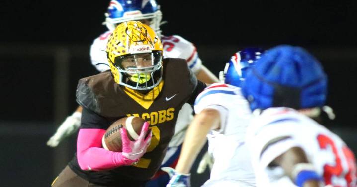 Photos: Dundee-Crown vs. Jacobs, 2025 Week 7 football  – Shaw Local