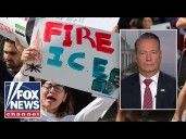 BREAKING: Anti-ICE protesters gather at facility near Chicago