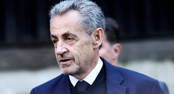Nicolas Sarkozy | Francia: Dos guardaespaldas protegen al expresidente en prisión | Santé 