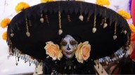 Capula, Michoacán, coquetea y honra a la muerte en la Feria de la Catrina