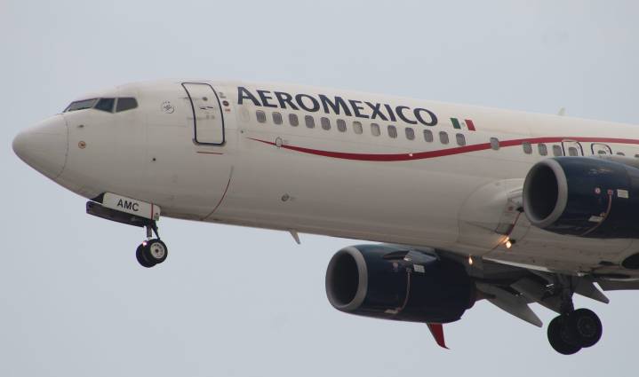 Aeroméxico pide a tribunal de EU bloquear orden que obliga a terminar alianza con Delta