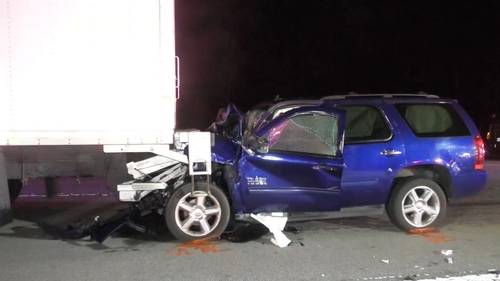 Driver critically injured in Cumberland County crash involving USPS truck on I