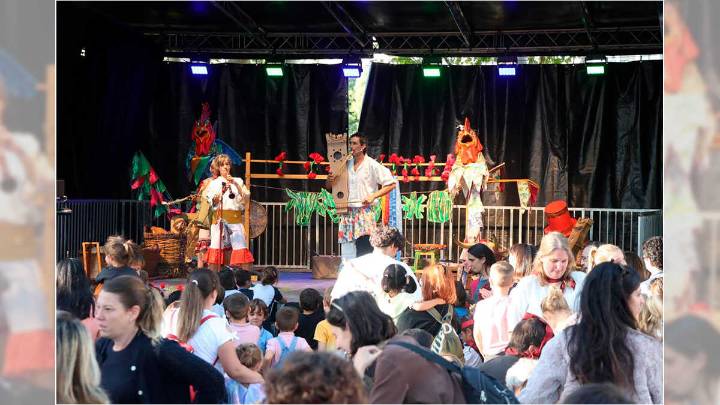 La magia y los títeres inundan las Fiestas del Pilar 2025: el Parque de las Marionetas entra en escena