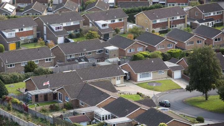 Government says housing plan will save buyers £710