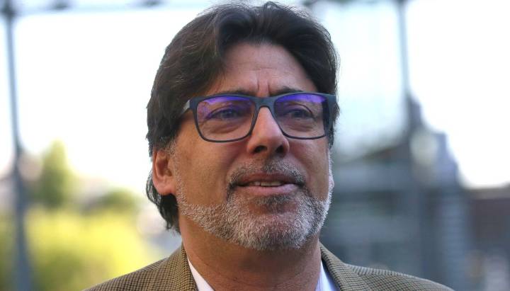 Daniel Jadue presenta recurso urgente contra el Servel para que resuelva solicitud de reincorporación al padrón electoral