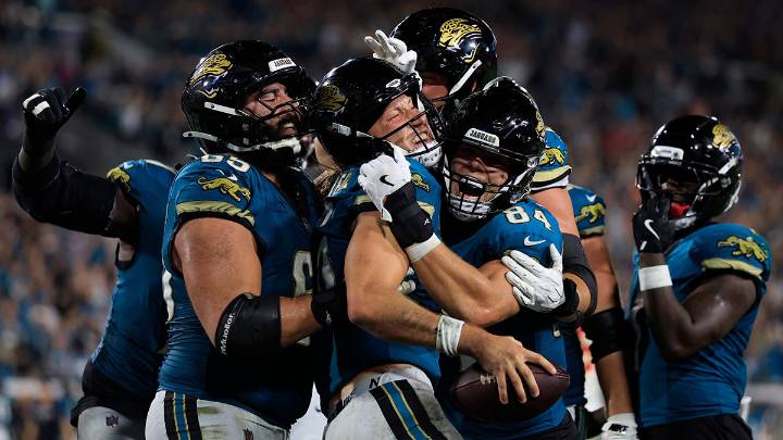 Trevor Lawrence, Jaguars end 16-year drought vs. Chiefs