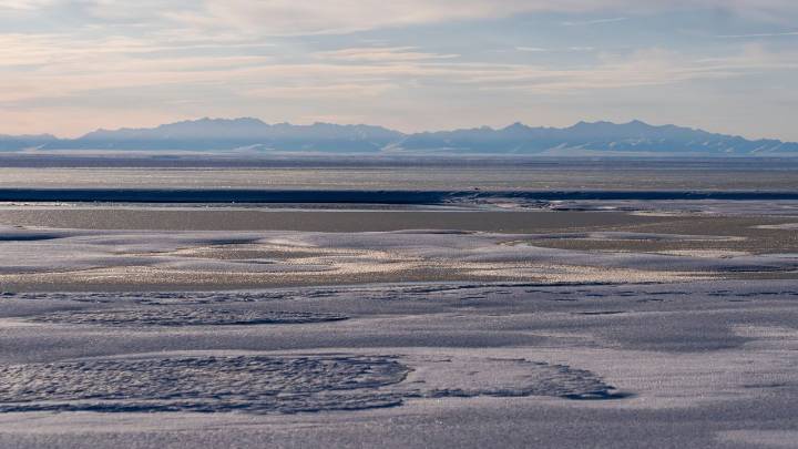 Trump administration finalizes plan to open pristine Alaska wildlife refuge to oil and gas drilling