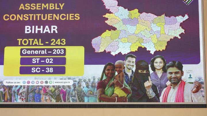 Bihar election: Tough fight anticipated in first phase of polling in 121 seats