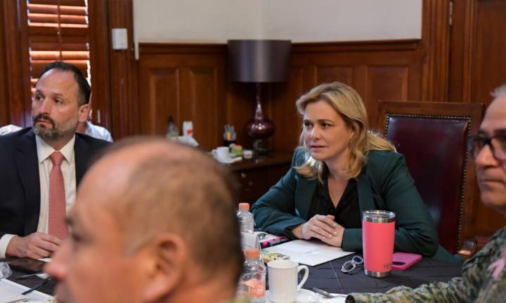Maru Campos encabeza sesión de la Mesa de Seguridad