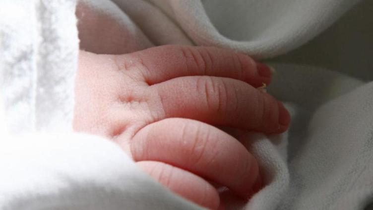 Salvó DIF a niño y a bebé de bajo peso en “picadero”