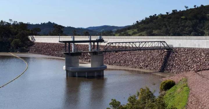Proposed New England REZ corridor shift sparks landholder talks