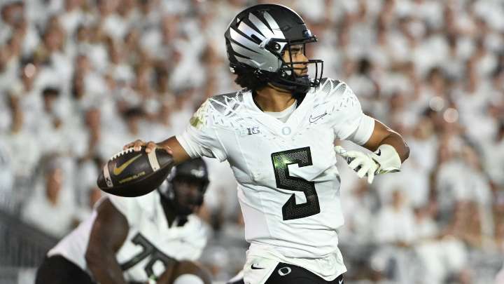DraftKings promo code: Bet $5, get a $200 bonus for Indiana vs. Oregon, more college football