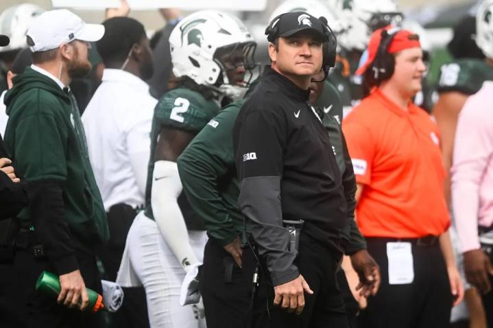 Analysis: Jonathan Smith running out of answers, time as Spartans lose third straight