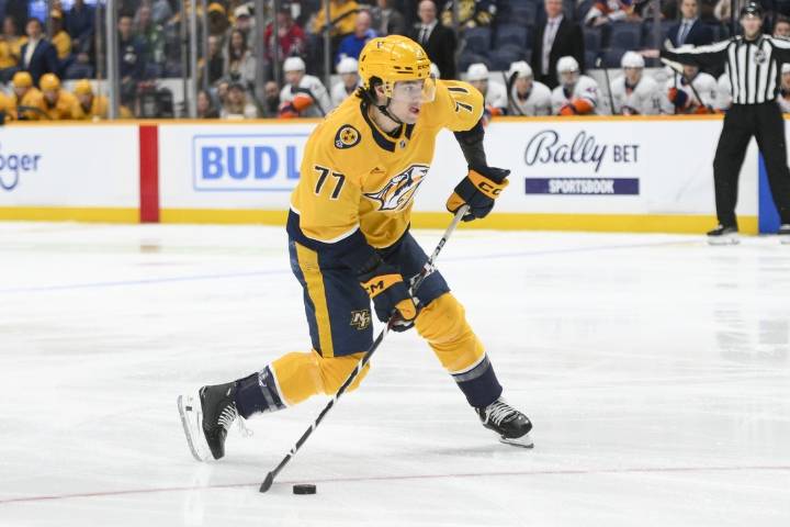 Deadspin | Predators sign RFA Luke Evangelista to 2-year contract