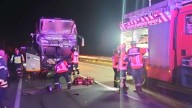 Accidente en Ruta 5 Sur: Casi una veintena de lesionados deja choque de bus a camión en región de Ñuble