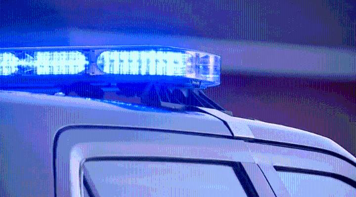 Roseville resident discovers dead person in front yard, investigation underway