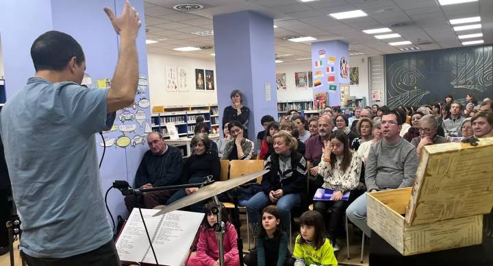 La Biblioteca Antonio Durán Gudiol celebra su 20º aniversario con Ana Griott y una lluvia de palabras