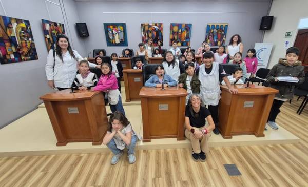 Alumnos de la Escuela N° 213 visitaron el Concejo Deliberante