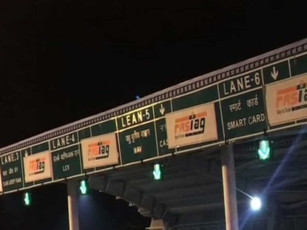 Govt Revises Toll Rules: Commuters without FASTag to pay lower fee if using UPI from this date