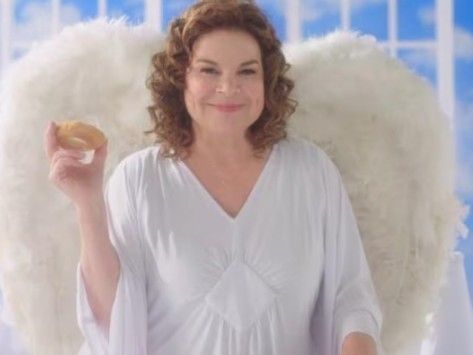 The Philly Cream Cheese Angel takes on key role in Yes Theatre’s Annie