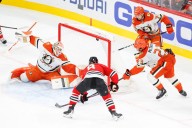 NHL roundup: Unlikely hero lifts Red Wings to 5th straight win