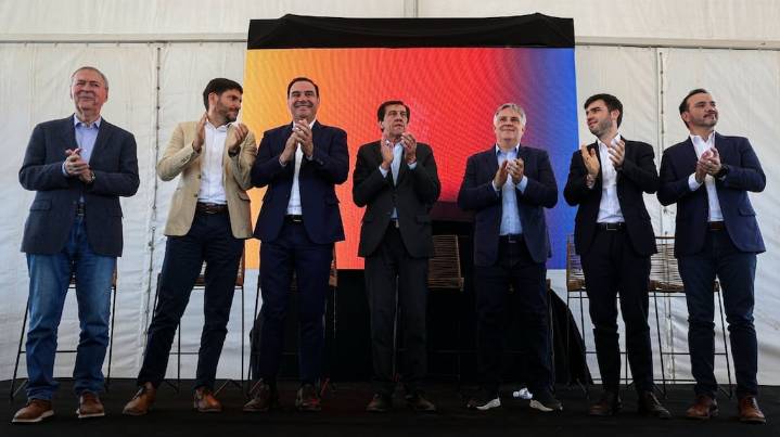 Respaldo en el Congreso y críticas a la gestión: la estrategia de equilibrio de los gobernadores dialoguistas