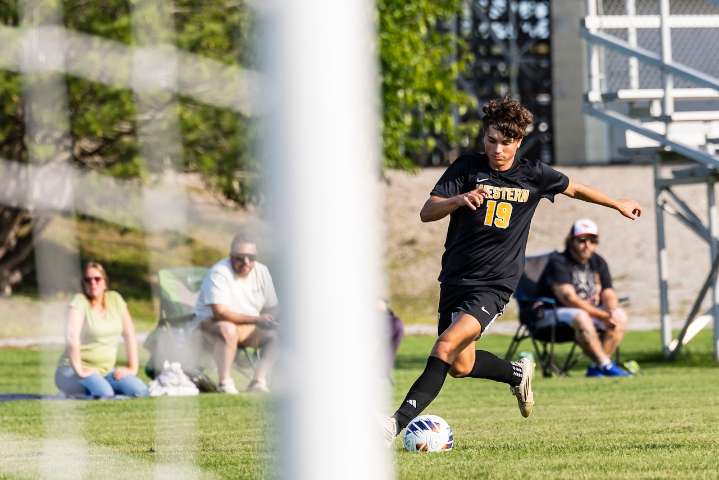 On record-setting night, Glenn and Western set up eagerly anticipated rematch