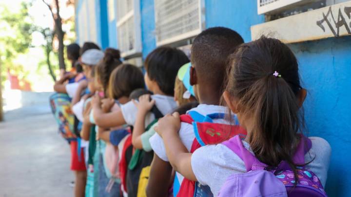 Plante de directores de colegio de Barcelona: la escuela inclusiva no funciona