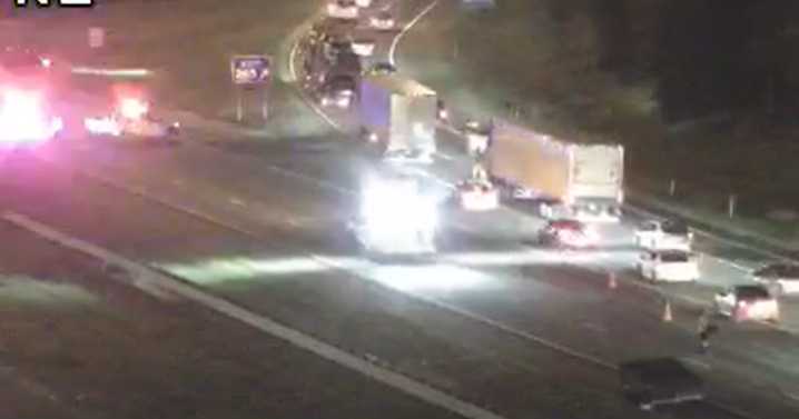 Multi-vehicle crash blocks left lanes on I-75 North, before Fletcher Avenue exit