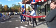 Holden emergency vet clinic celebrates grand opening of new location