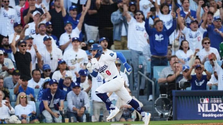 Dodgers rolling in defense of World Series title after closing out Phillies to reach NLCS