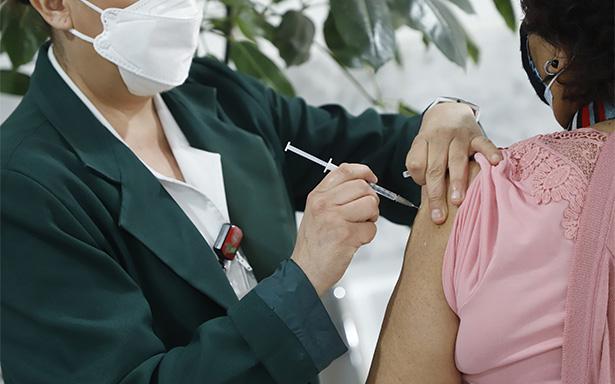 Arranca campaña contra influenza y covid
