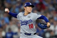 Yamamoto throws first World Series complete game since 2015 as Dodgers beat Blue Jays 5